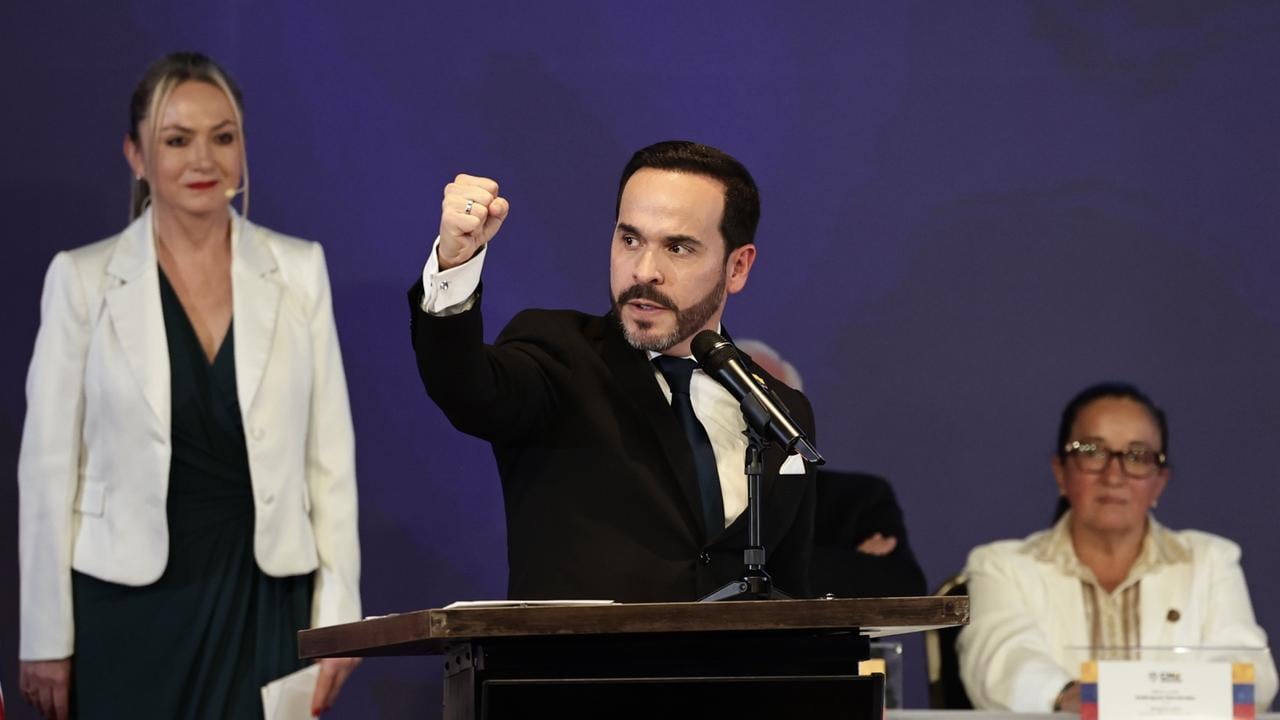 Acto de entrega de credenciales mediante el cual Abelardo De La Espriella y José Manuel Restrepo Abondano serán acreditados como presidente y vicepresidente de la República de Colombia para el periodo constitucional 2026–2030