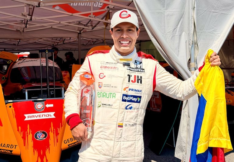 Óscar Tunjo conquista la victoria en Canadá y amplía
su liderato en el Campeonato IMSA