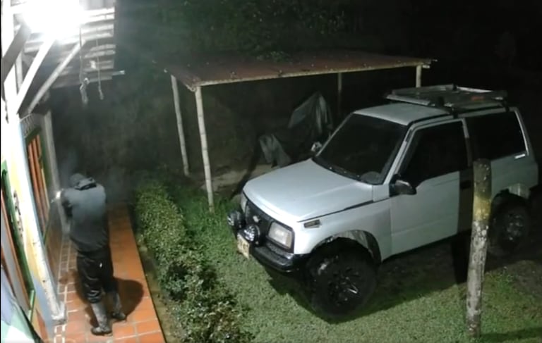 Atacan a tiros vivienda del concejal Esteban Martínez en Chachagüí; exigen protección inmediata