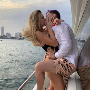 Lele Pons y Guaynaa compartieron su amor en Cartagena.