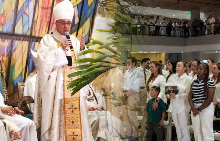 En un acto sin precedentes, la comunidad y sus dirigentes se congregaron para honrar a las víctimas del sismo y trazar el camino hacia la recuperación física y espiritual del territorio.