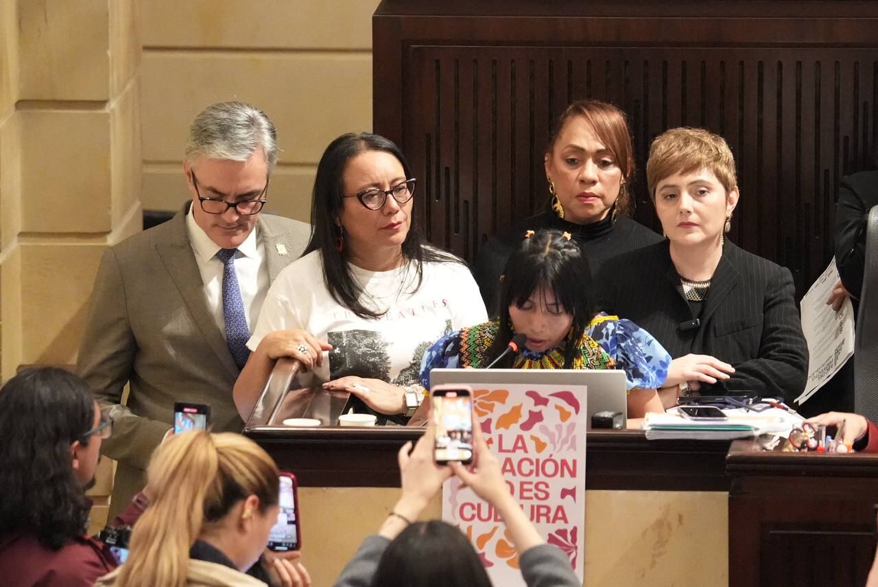 Aprobado por unanimidad el proyecto que "dicta medidas para prevenir, atender y erradicar la Ablación o Mutilación Genital Femenina en
Colombia".