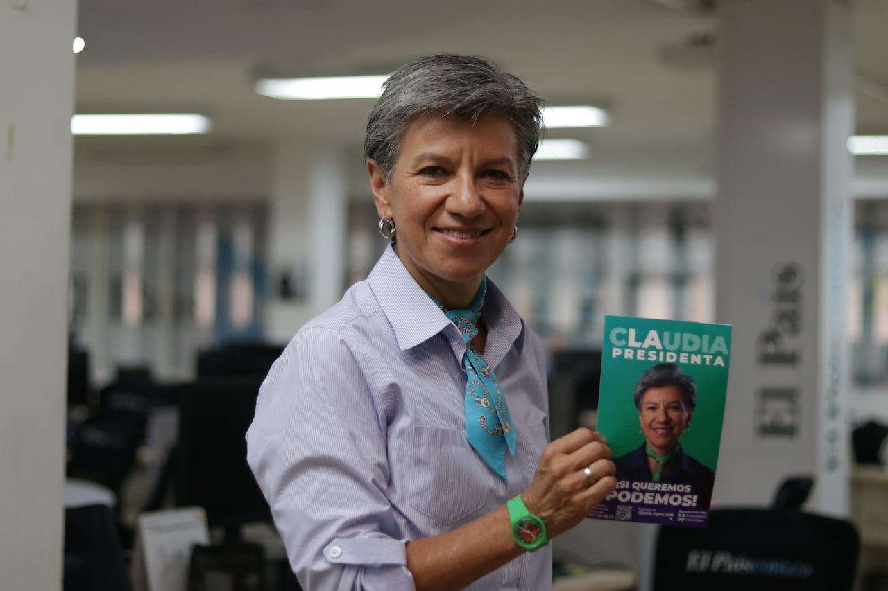 Claudia López en El Péndulo al Aire de El País.