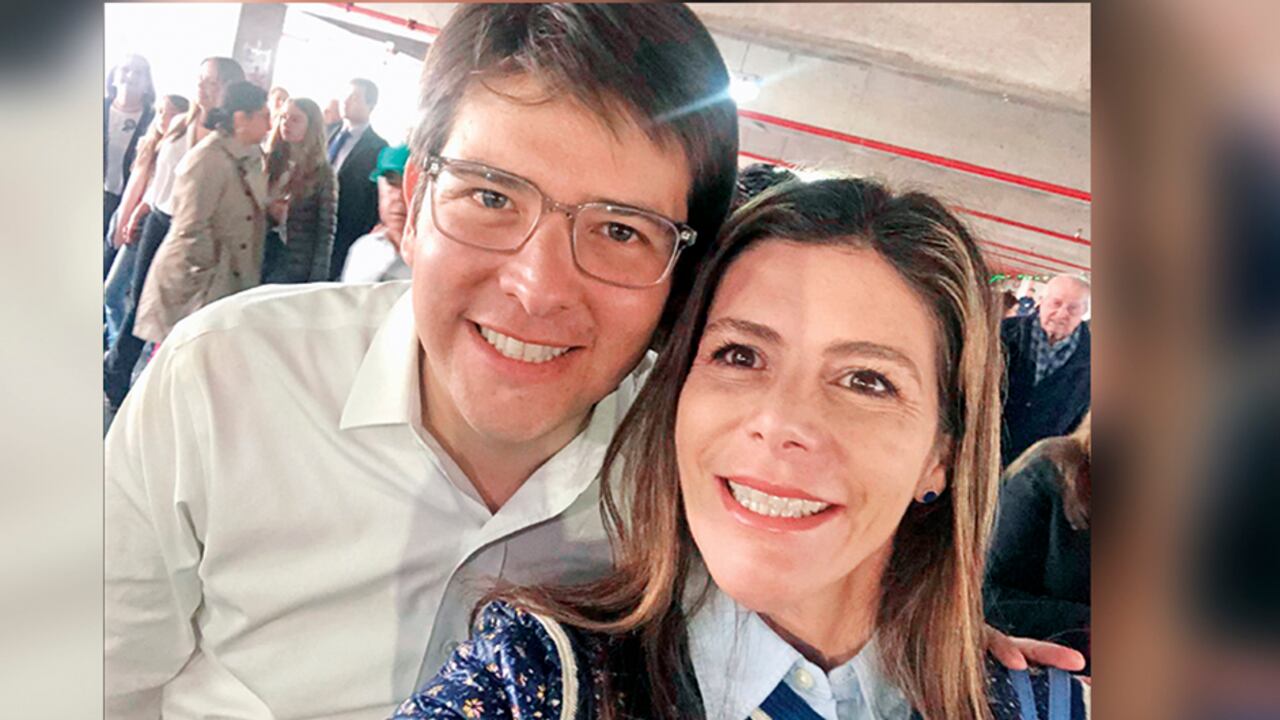 Miguel Uribe ya “está en la fase de despertar”; lo confirmó su hermana, Carolina Hoyos - El País