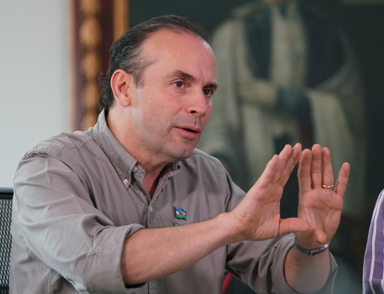 Álvaro Alejandro Eder Garcés. Actualmente se desempeña como alcalde de Cali para el periodo 2024-2027. Es especialista en políticas de Seguridad Internacional y Resolución de conflictos. Foto Jorge Orozco / El País