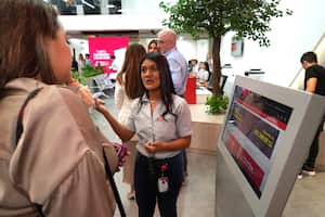 La Secretaría de Tránsito implementó una nueva sede para brindar una atención más rápida y expedita.