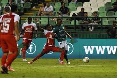 Imagen del compromiso entre Deportivo Cali e Independiente Santa Fe.