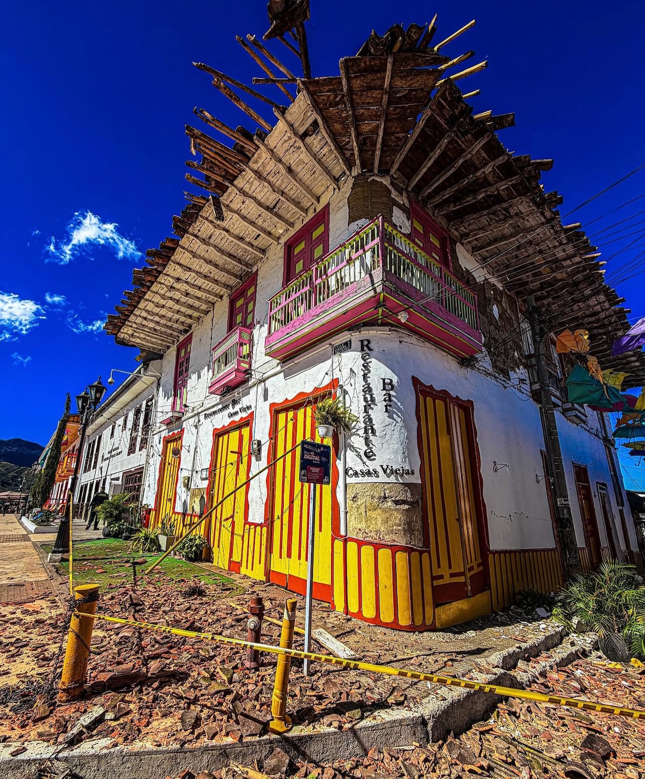 Daños en casas coloniales del municipio de Salento, Quindío.