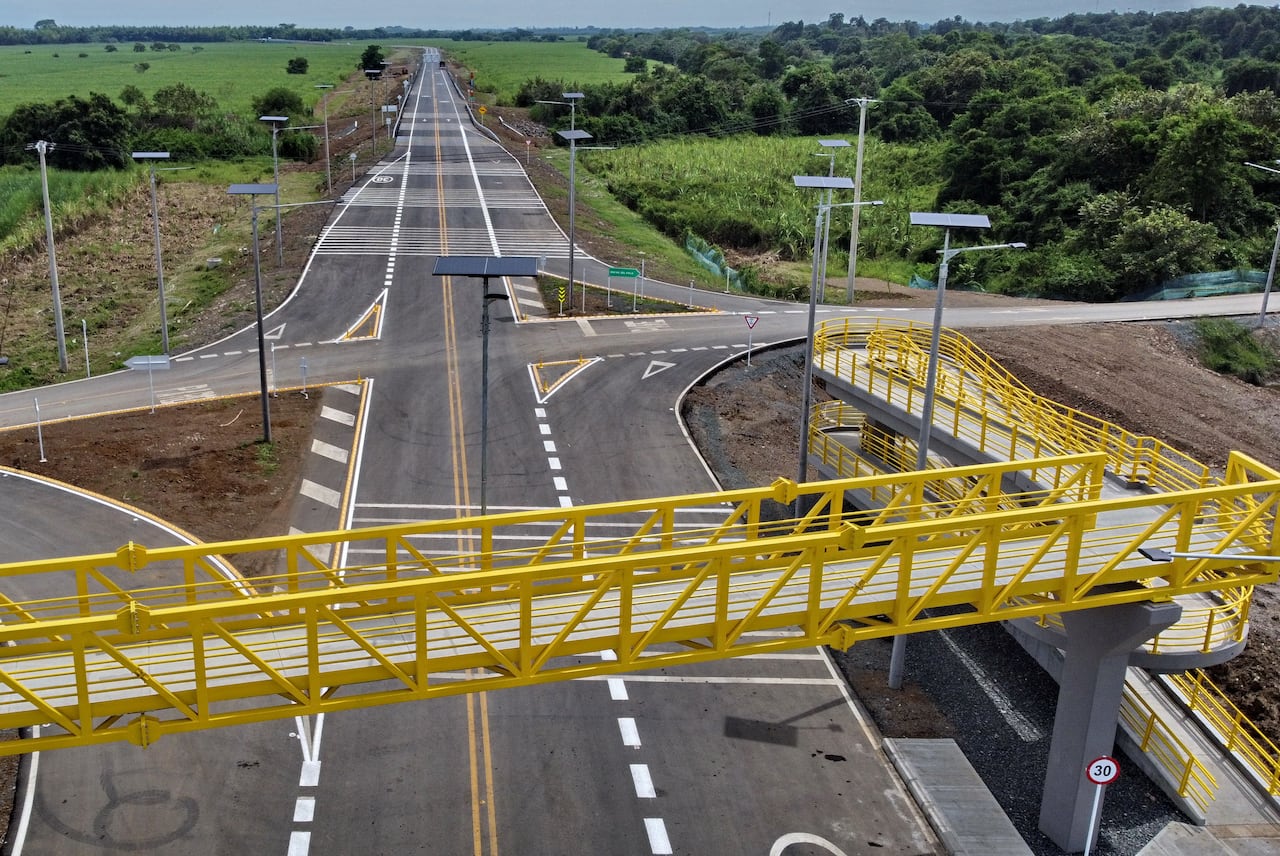 La Avenida Bicentenario entrará en operación este 26 de abril y se proyecta como una nueva alternativa para descongestionar la salida sur de Cali hacia Jamundí.