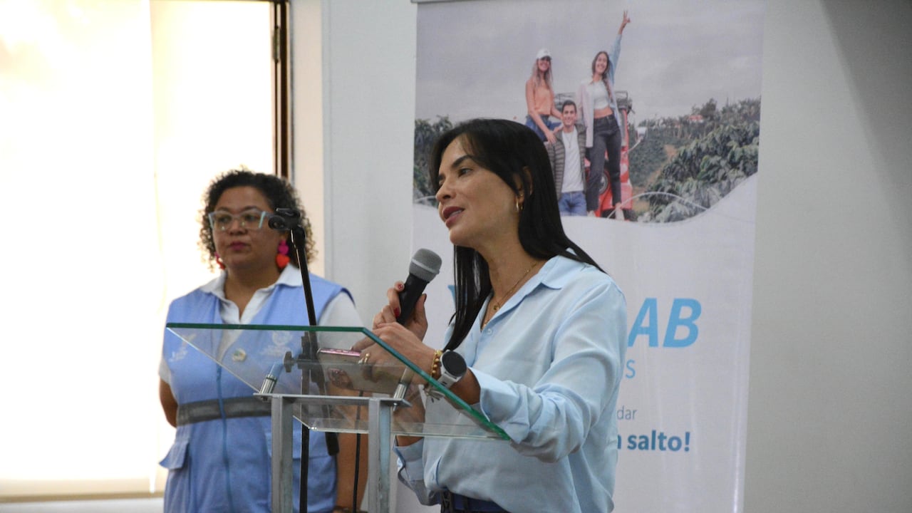 Miyerlandi Torres asegura que el turismo de salud no compromete la atención a la población local y representa una oportunidad económica para la región.