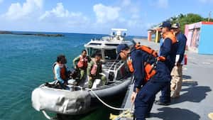 La embarcación salió desde la Isla de Santa Lucía y se encontraba a la deriva en altamar.