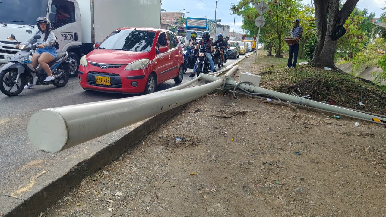 La Alcaldía ofreció una millonaria recompensa para dar con el paradero de los responsables de estos daños.