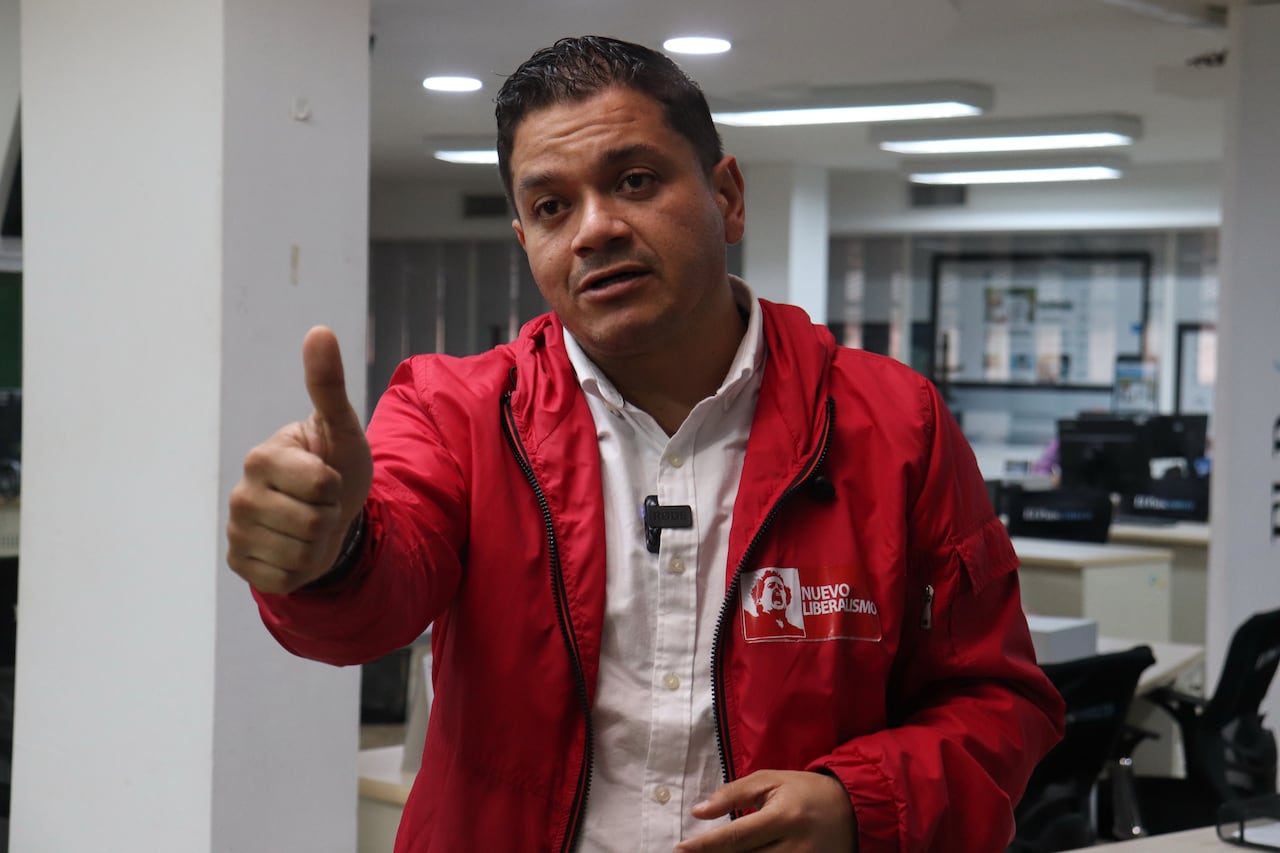 El candidato al congreso de la República, Carlos Osorio, señaló que desde el Legislativo se debe acompañar a gobernadores y alcaldes en la gestión de proyectos y recursos para atender necesidades de los territorios.