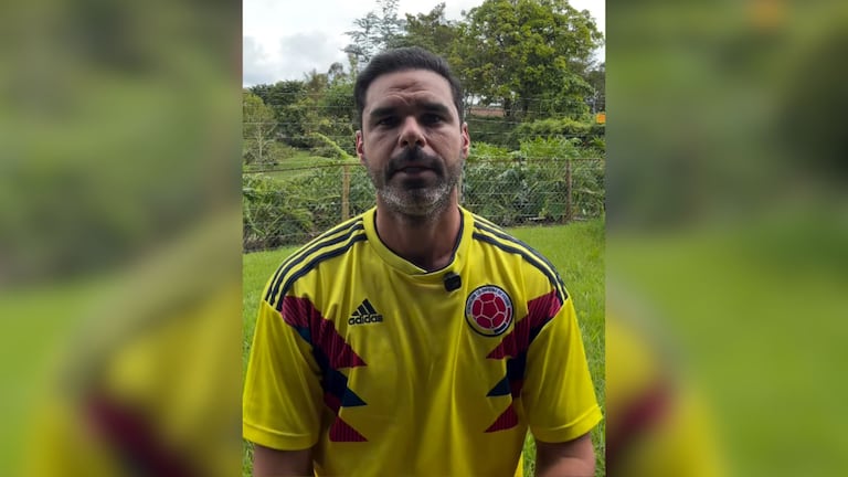 El extenista colombiano Alejandro Falla anunció su respaldo a Abelardo de la Espriella.