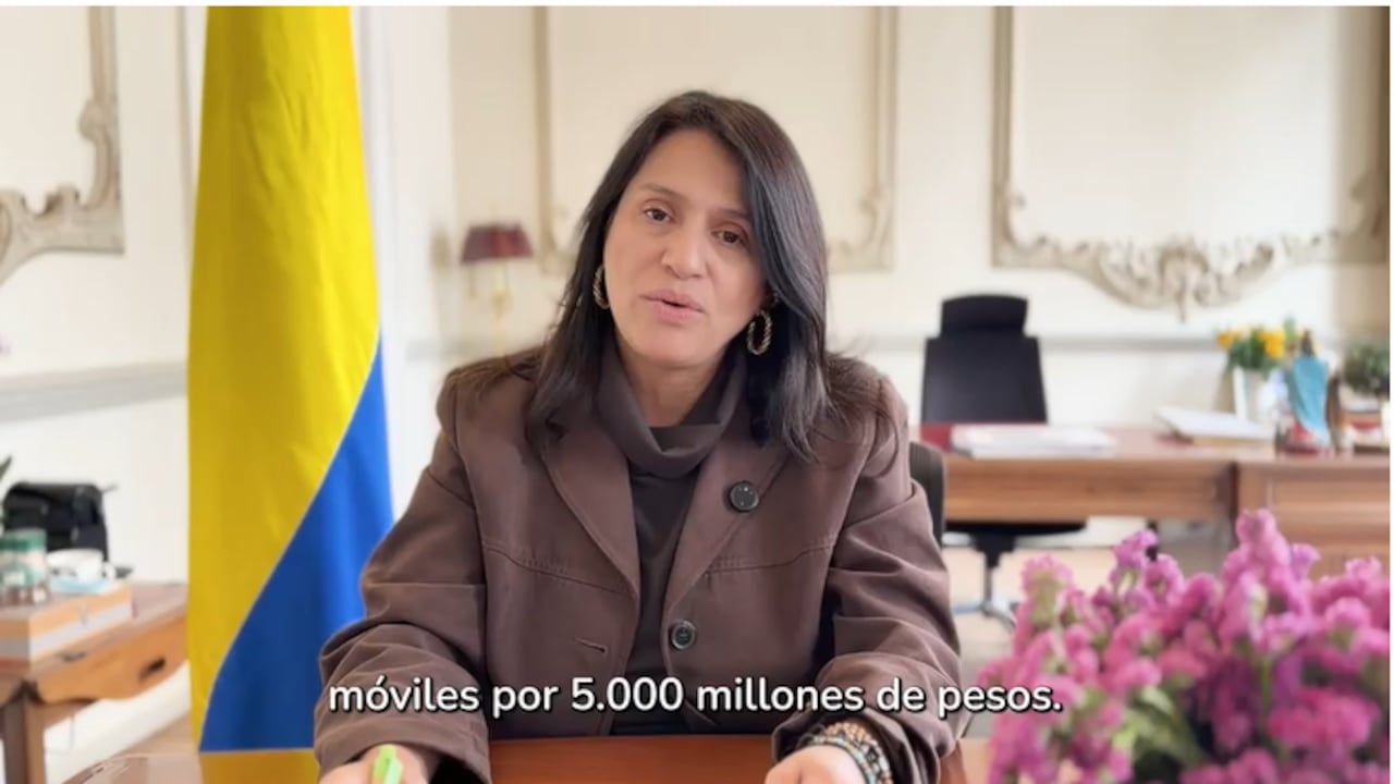 Ministra de Cultura, Paola Holguín.