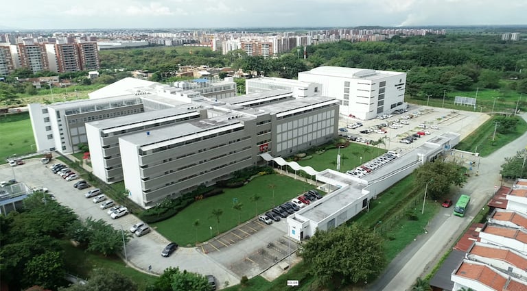 Universidad Libre seccional Cali invita a empresas del sector construcción a participar en proceso para mantenimiento de fachadas en el campus Valle del Lili