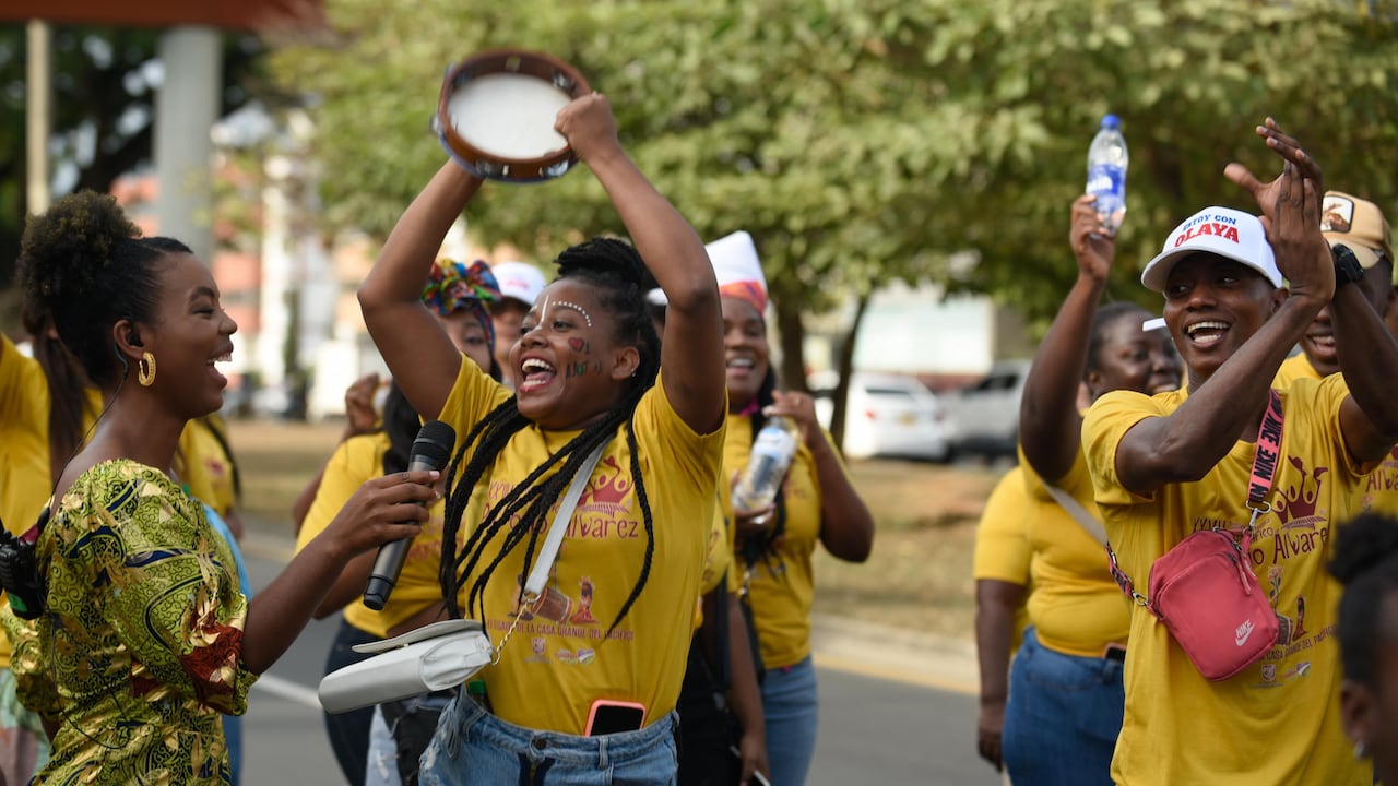 Más de 1.600 integrantes de 23 colonias del Pacífico colombiano participarán en el desfile inaugural de la edición 30 del Festival Petronio Álvarez.