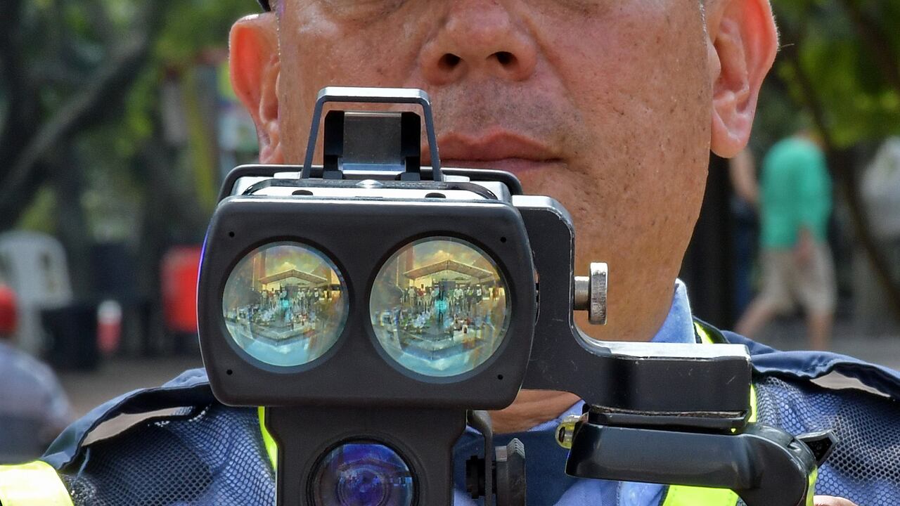 La Secretaria de Movilidad, durante cuatro semanas, una historia que llegará por televisión buscará generar conciencia sobre los accidentes de tránsito en moto. Una apuesta por salvar vidas desde la pedagogía. Fotos Raúl Palacios / El País.