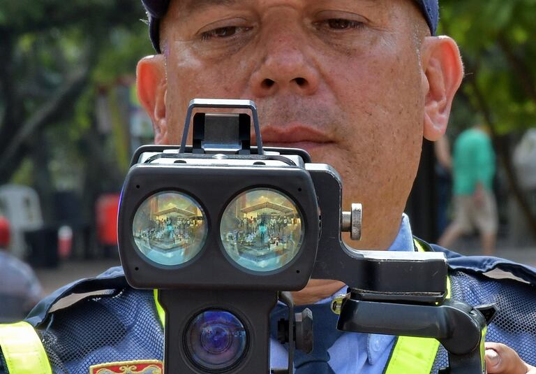 La Secretaria de Movilidad, durante cuatro semanas, una historia que llegará por televisión buscará generar conciencia sobre los accidentes de tránsito en moto. Una apuesta por salvar vidas desde la pedagogía. Fotos Raúl Palacios / El País.