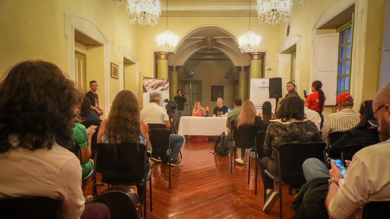 Durante la feria, los asistentes podrán disfrutar de una variedad de actividades diseñadas para fomentar el amor por la lectura y la cultura.