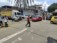 Los residentes aseguran que el tránsito constante de motocicletas genera preocupación entre peatones y habitantes del barrio.