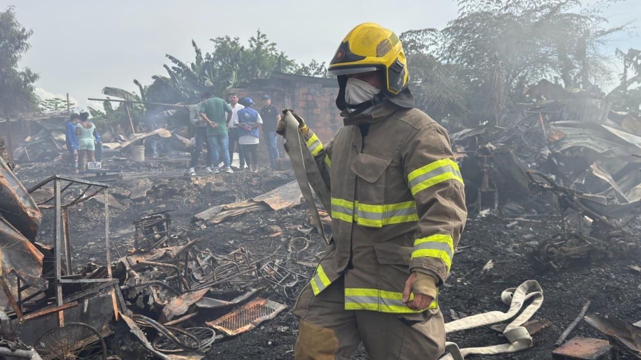 Incendio en Navarro