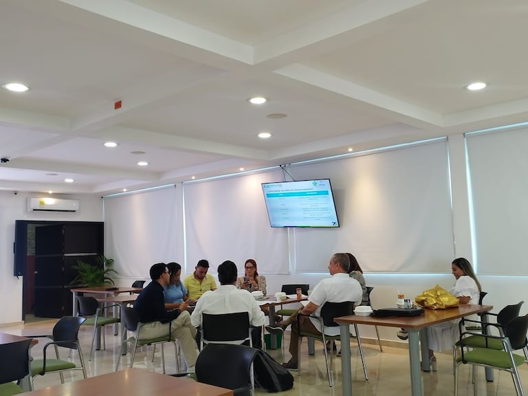 Aquí está la programación de cursos en las diferentes ciudades, para Cali son dos fechas 3 y 4 de febrero