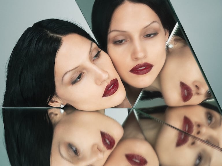 M.A.C. acaba de lanzar una nueva línea de cosméticos para los labios.
