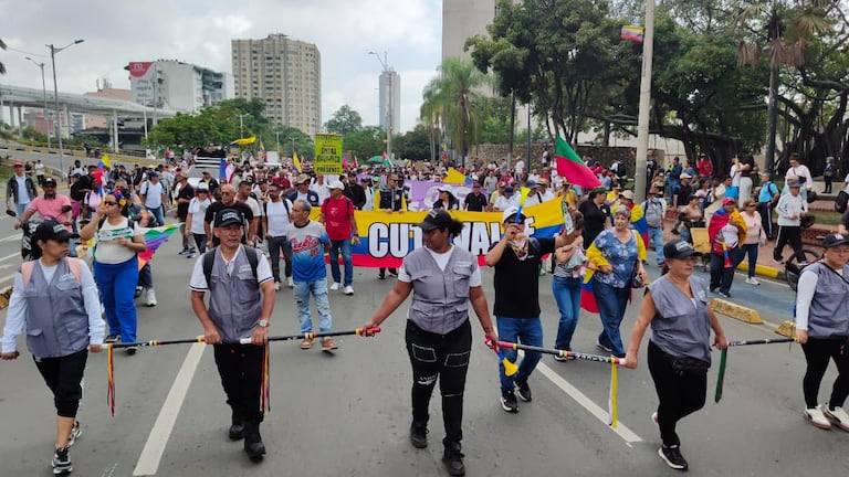 Así avanza la jornada de manifestaciones en Cali.
