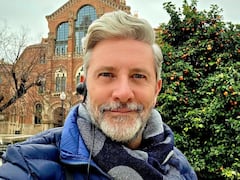Krish Benvenuti, comunicador y coach de bienestar, guía de longevidad consciente.