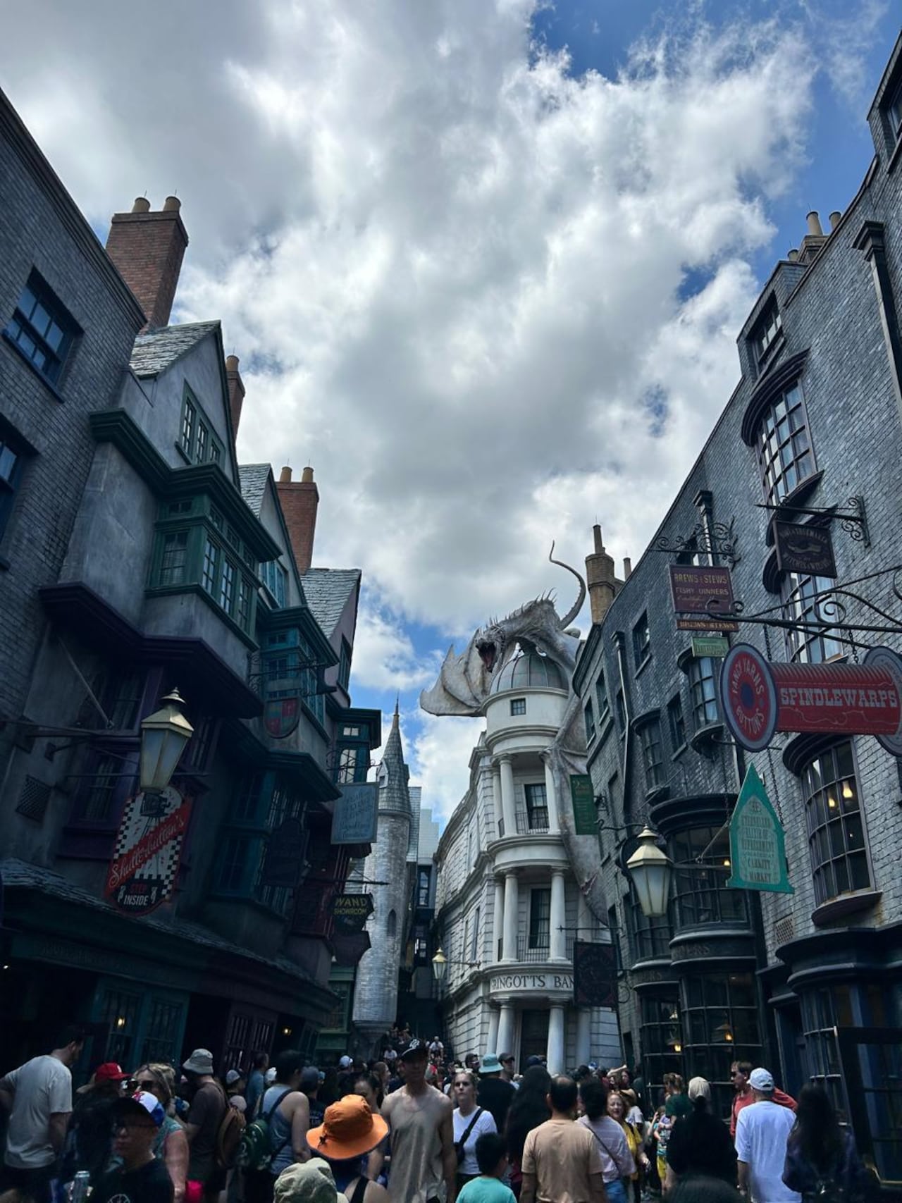 Así luce el mundo de Harry Potter en los parques de Universal de Orlando.