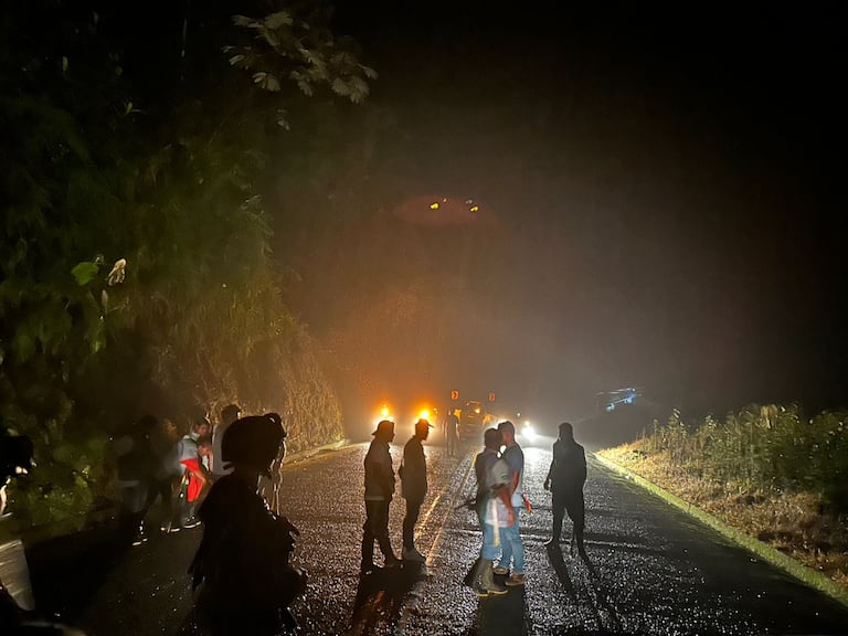 Asonada contra el Ejército en Barbacoas, Nariño permitió la fuga de líder indígena con $230 millones en efectivo a bordo de camioneta de la UNP.