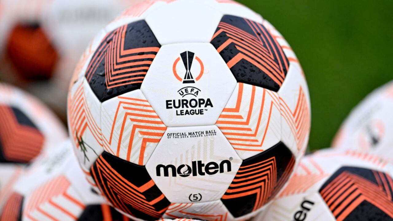 KIRKBY, ENGLAND - SEPTEMBER 20: (THE SUN OUT, THE SUN ON SUNDAY OUT) UEFA Europa League match ball during a training session at AXA Training Centre on September 20, 2023 in Kirkby, England. (Photo by Andrew Powell/Liverpool FC via Getty Images)