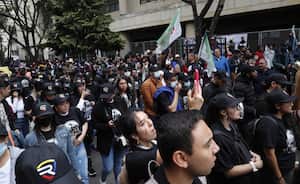 Manifestaciones presionando a la Corte para elegir Fiscal, Fecode
Apoyo al Presidente