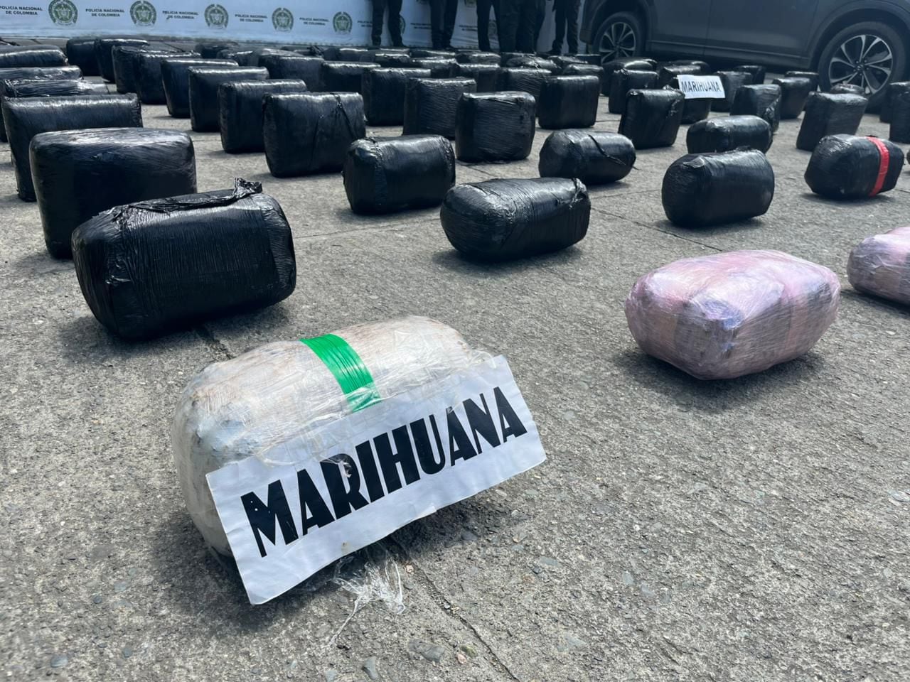 Incautación de Marihuana en la vía Cali - Andalucía.