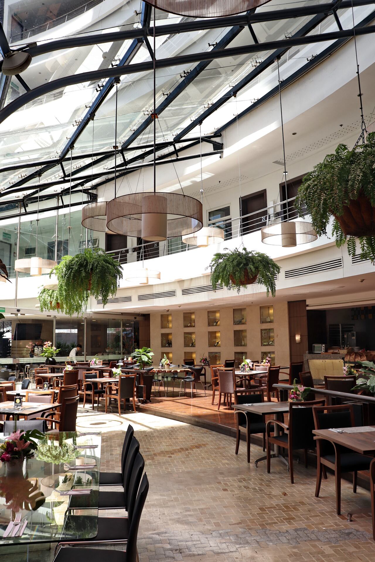 Hotel Spiwak Cali. Ami Spiwak.