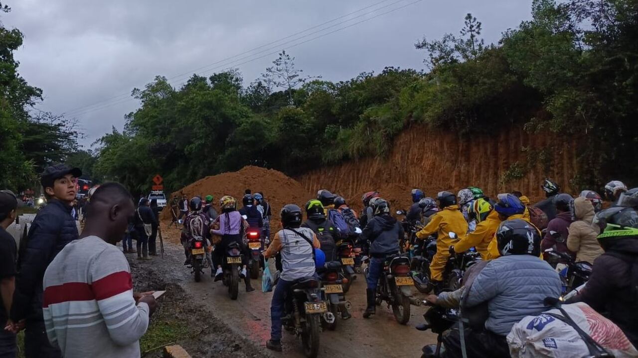 Las autoridades adelantan la limpieza de los tramos de la vía Panamericana luego de terminar la protesta de las comunidades indígenas.