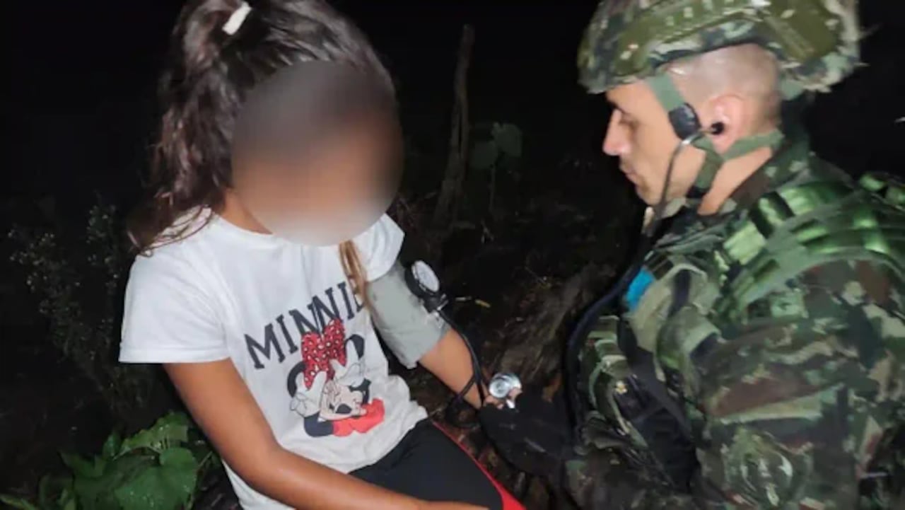 Operación militar permitió rescatar a cinco hermanos que permanecían ocultos en zona selvática