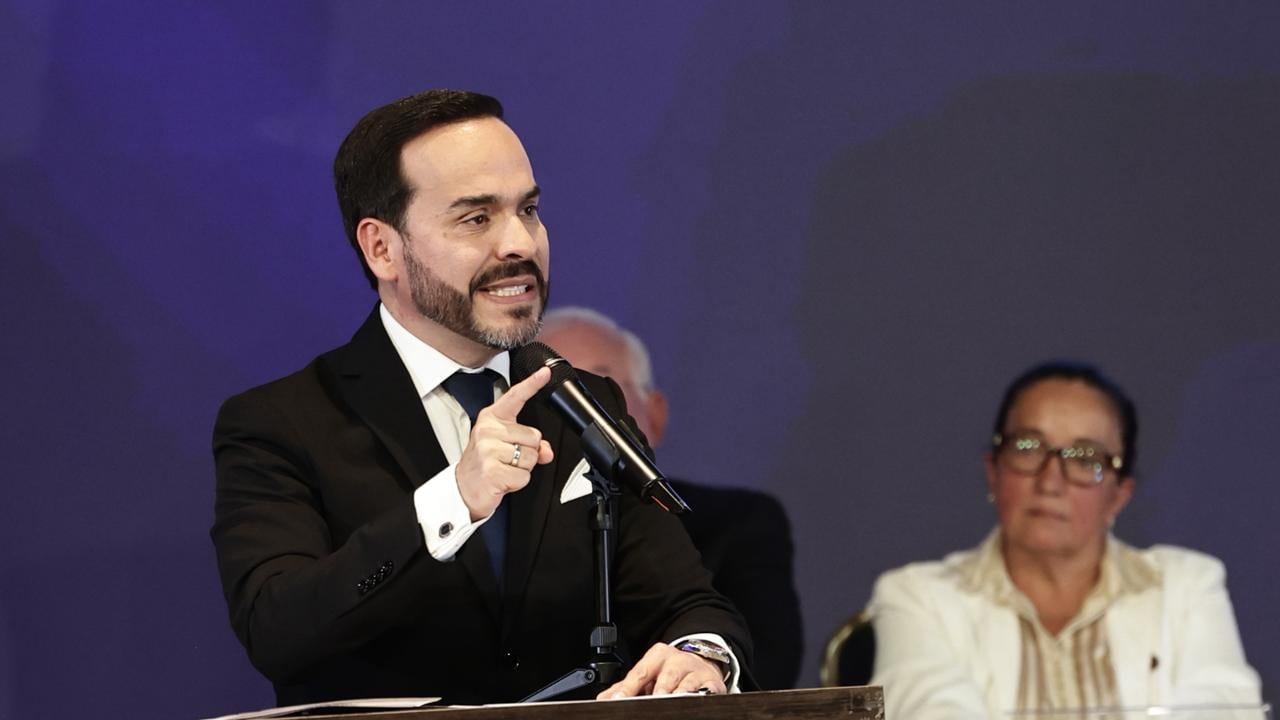Acto de entrega de credenciales mediante el cual Abelardo De La Espriella y José Manuel Restrepo Abondano serán acreditados como presidente y vicepresidente de la República de Colombia para el periodo constitucional 2026–2030