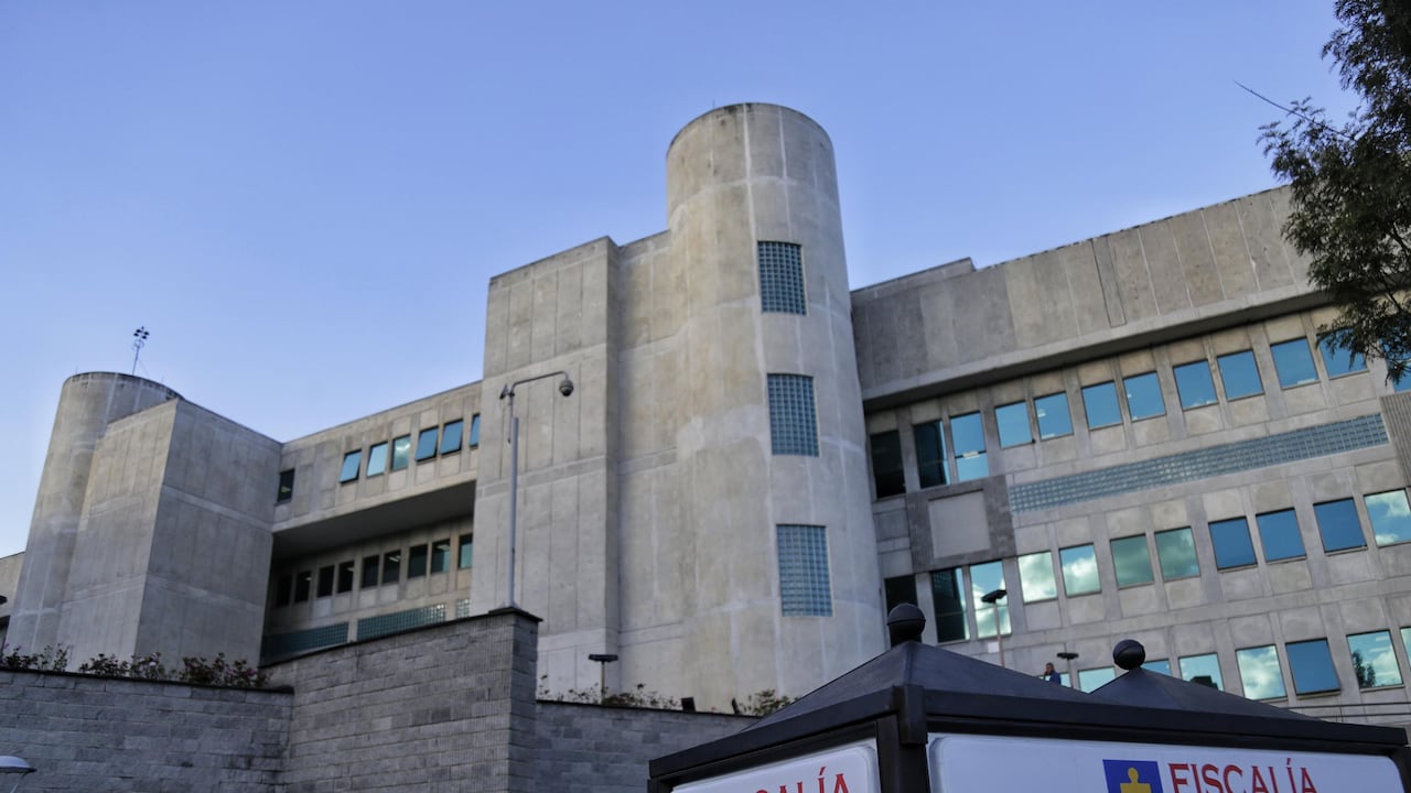 Fachada del búnker de la Fiscalía General de la Nación en Bogotá.
