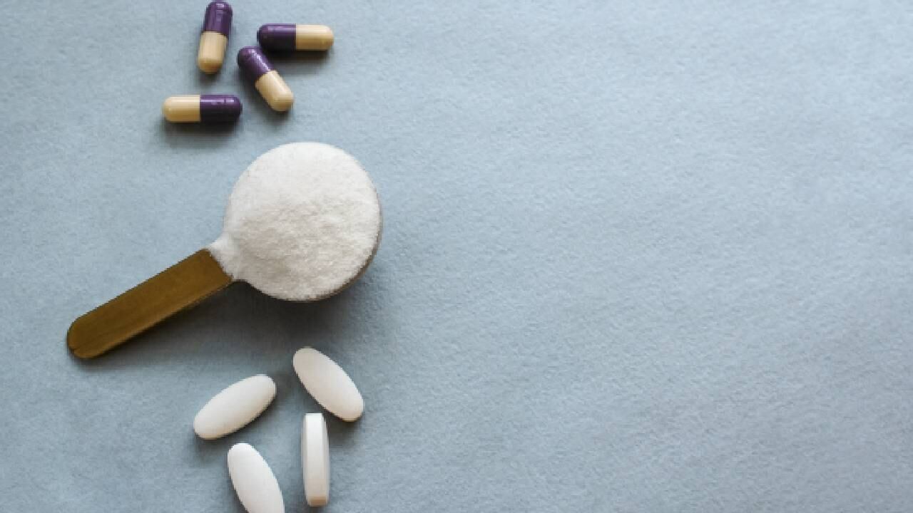 Expertos recomiendan consumir el colágeno hidrolizado después de los 30 años de edad. Foto: Getty images.