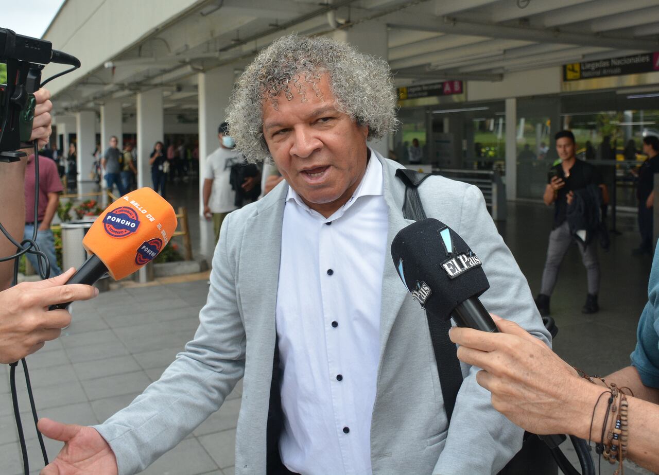 Alberto Miguel Gamero Murillo, samario, exfutbolista y entrenador colombiano, llegó a Cali, para dirigir al Deportivo Cali. Foto Jorge Orozco / El País.