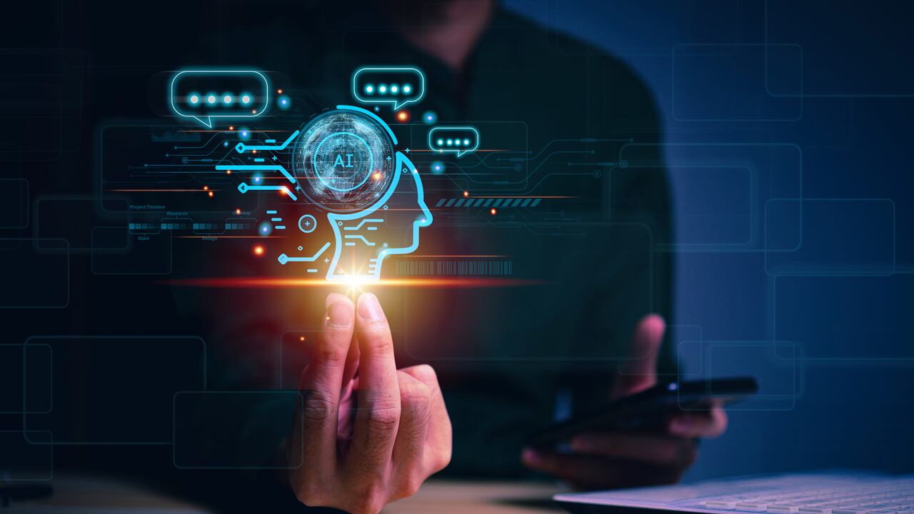 La capacidad de la inteligencia artificial para detectar patrones complejos en grandes conjuntos de datos ha permitido un nuevo nivel de comprensión sobre lo que define la inteligencia humana en su conjunto.