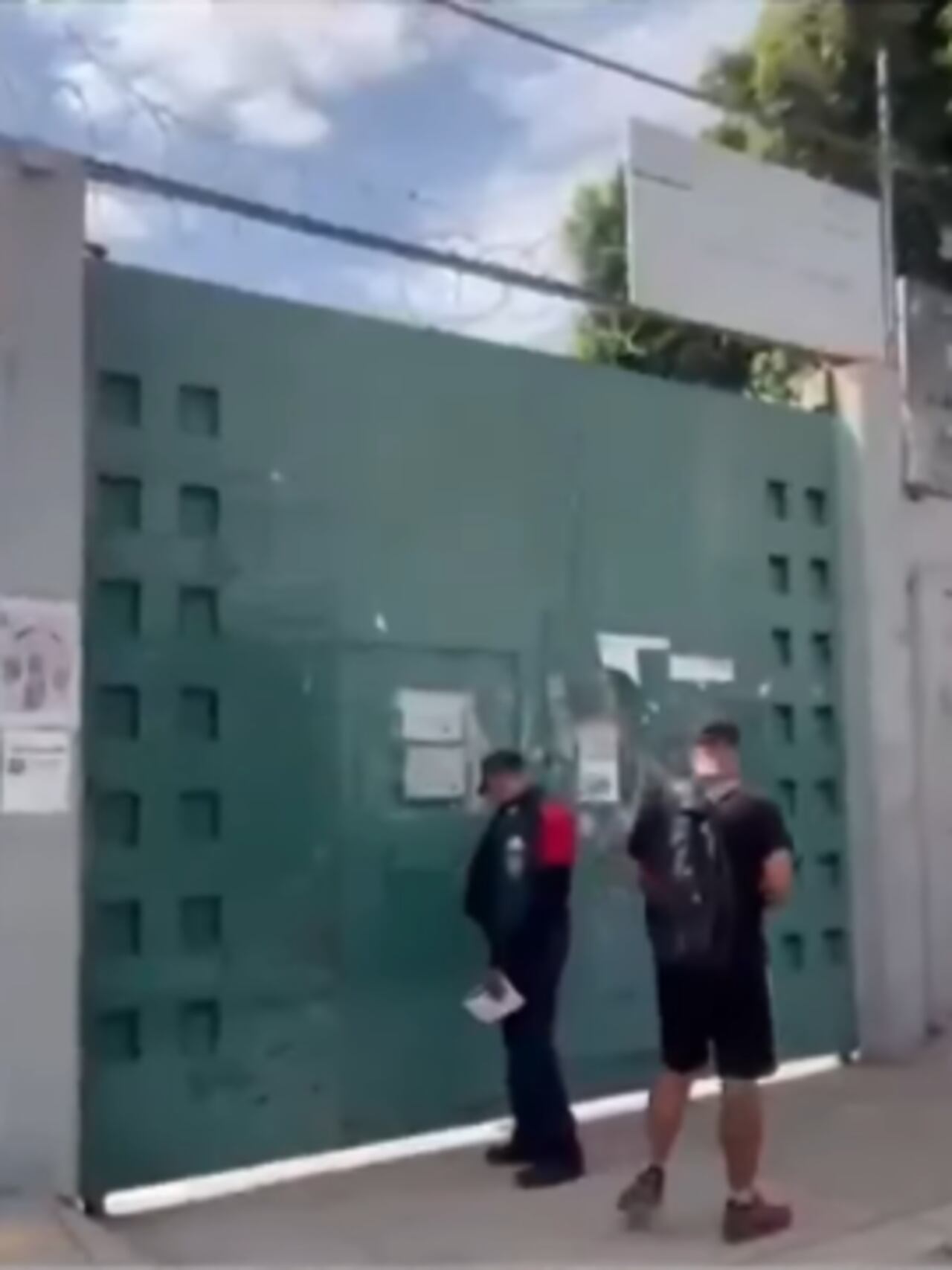 Los familiares insisten en que la niña ya había puesto en conocimiento de profesores y directivos que sufría acoso escolar, pero no se hizo nada.