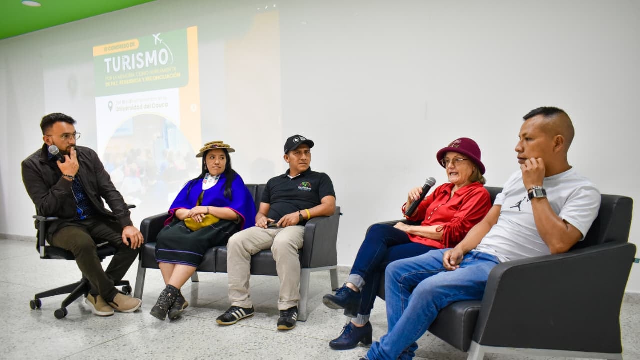 El evento también sirvió como plataforma para el intercambio de conocimientos y la creación de redes entre los emprendedores.