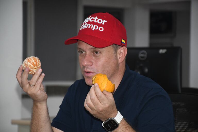 Cali: Héctor Olimpo Espinoza, candidato presidencial. Foto José L Guzmán. EL País.