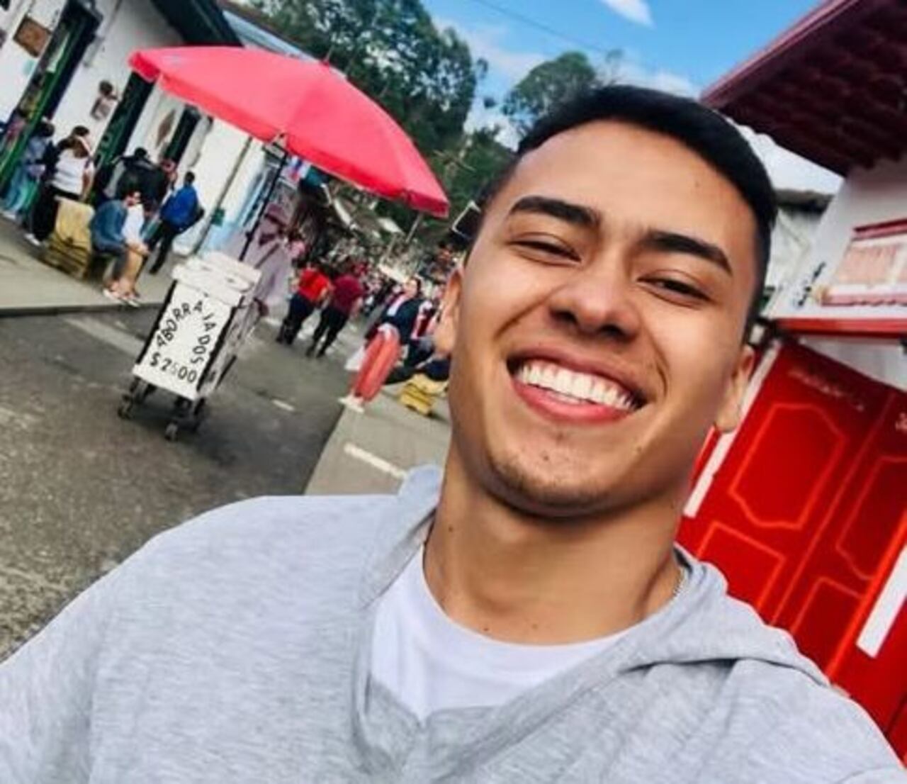 El cadáver de Pedro Galindo Díaz apareció sobre el sector de Nuevo México de la variante de Santander de Quilichao, delincuentes le dispararon por robarle su motocicleta.