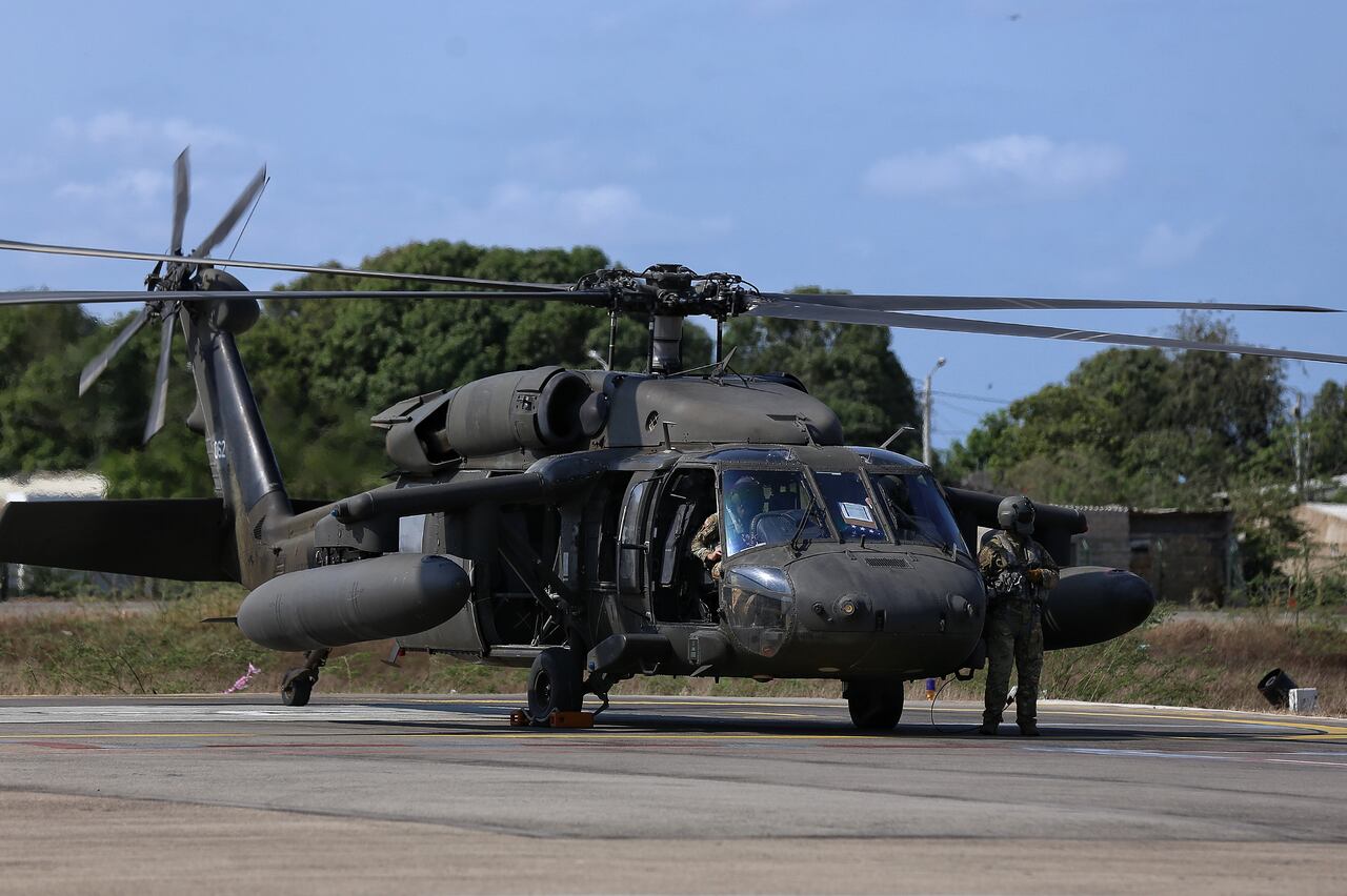 helicópteros Black Hawk