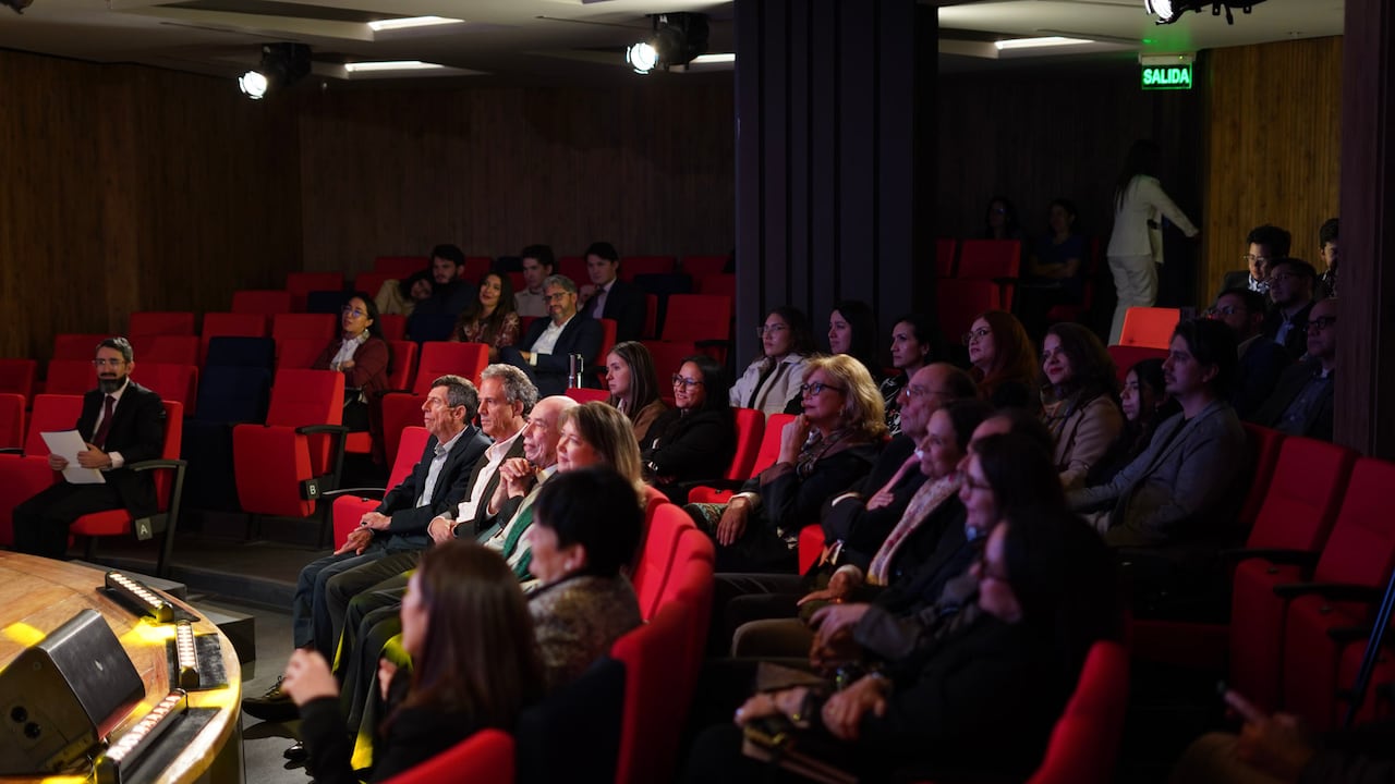 Teatro Nancy Kotal de Cortés
