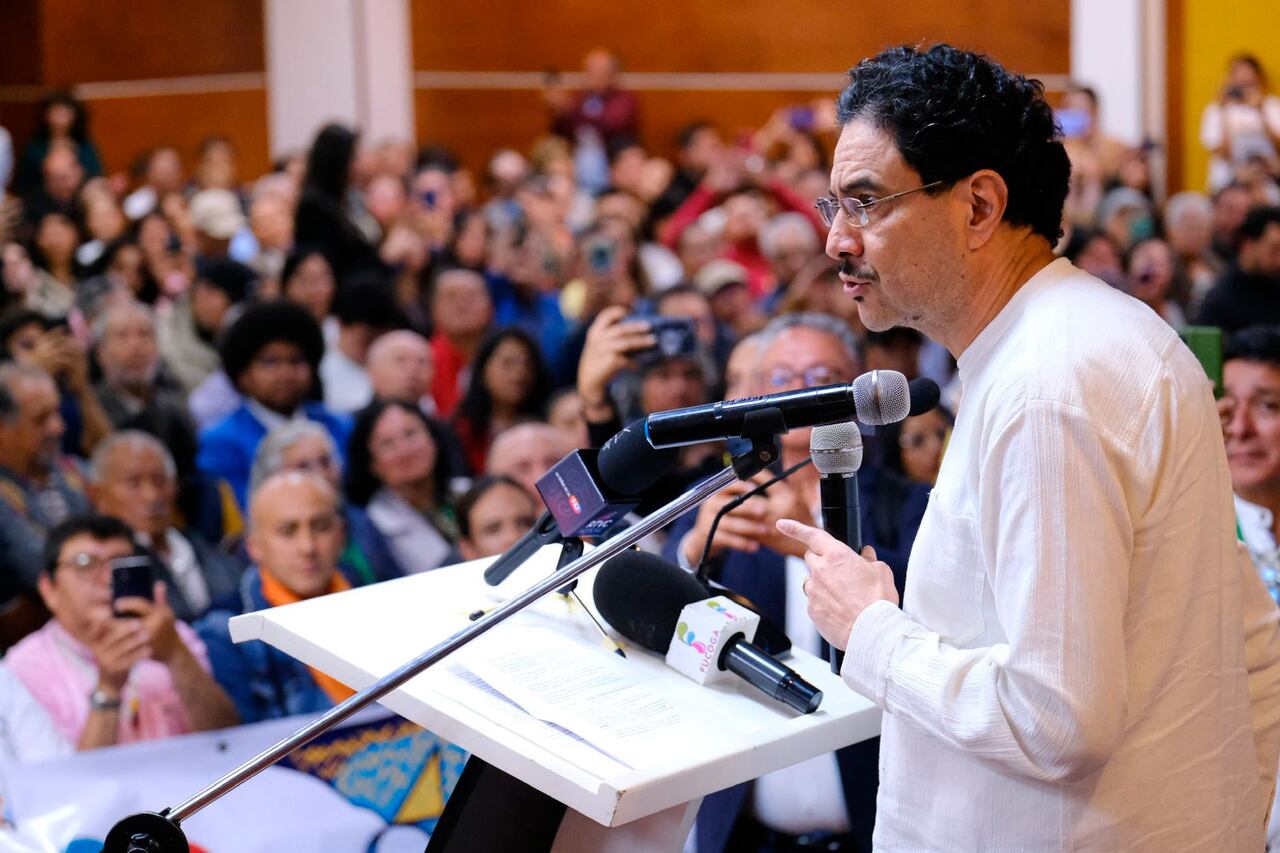 Senador Iván Cepeda, anunció que será precandidato presidencial del Pacto Histórico para las elecciones de 2026